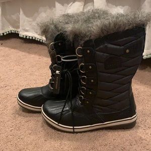 NWT Sorel Waterproof Boots